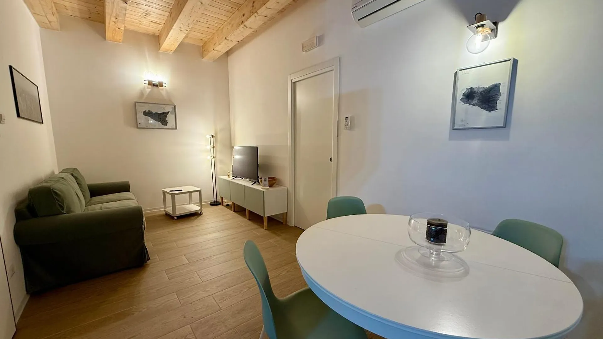 La Cala Holiday Flat Palermo Apartment